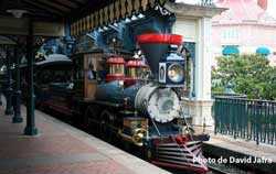 Disneyland Railroad – Frontierland depot