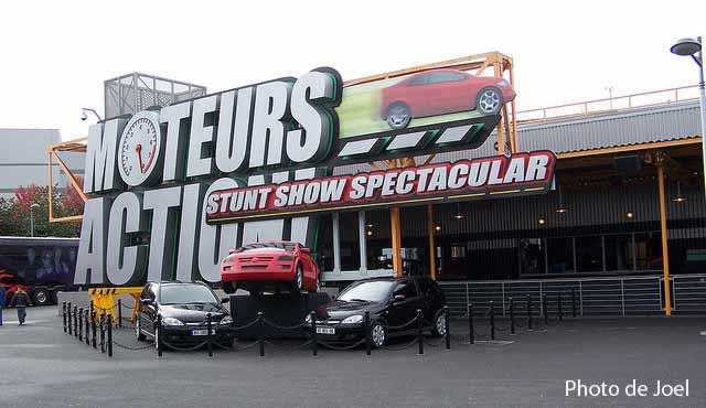 Moteur Action Stunt Show Spectaculaire