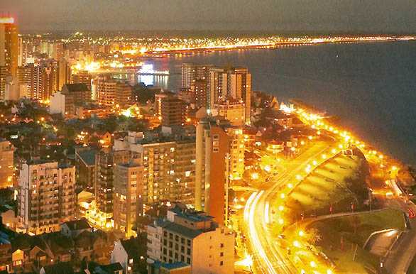 ville d'argentine la nuit