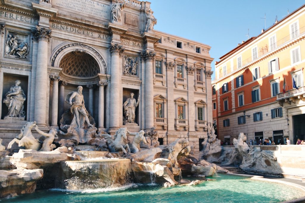 fontaine de trevi rome