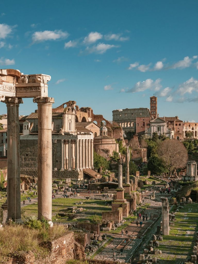 Le forum romain rome
