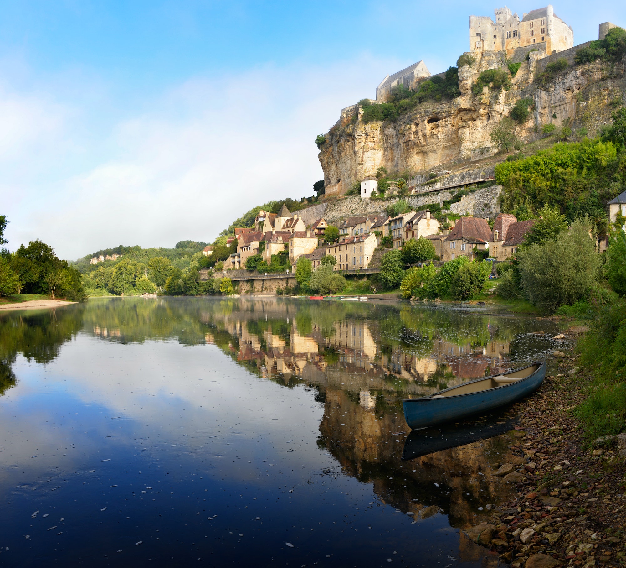 gabarre Beynac Dordogne canoe